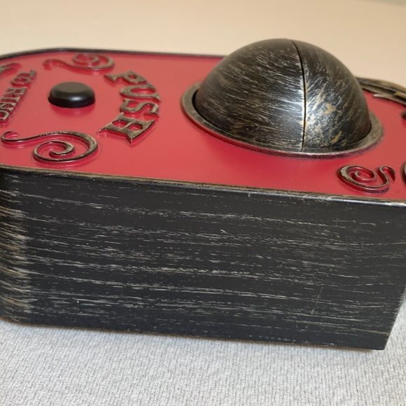 Gemmy Halloween Spooky Talking Moving Doorbell decor - Picture 3 of 7